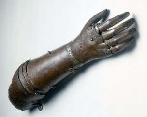 Artificial Iron Hand (1500)